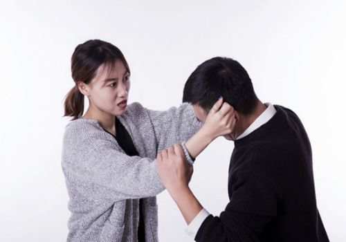 离婚房产债务怎么分配